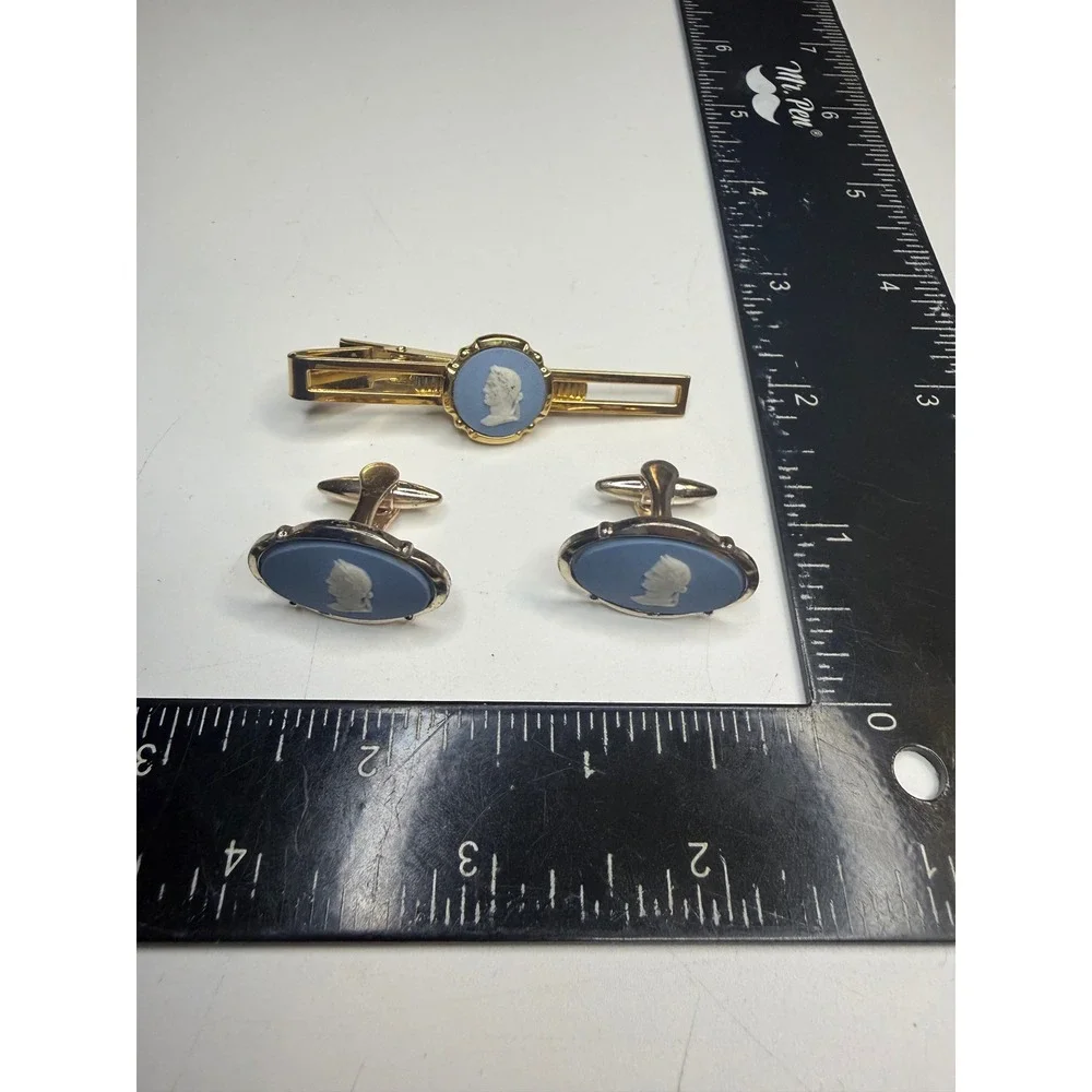 Wedgwood Blue Jasperware Cameo Cufflinks and Tie Bar Set Gold Tone Made England